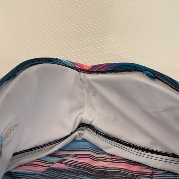 Pure Paradise Tankini Set - Picture 4 of 11